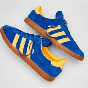 Adidas Wein size 12us